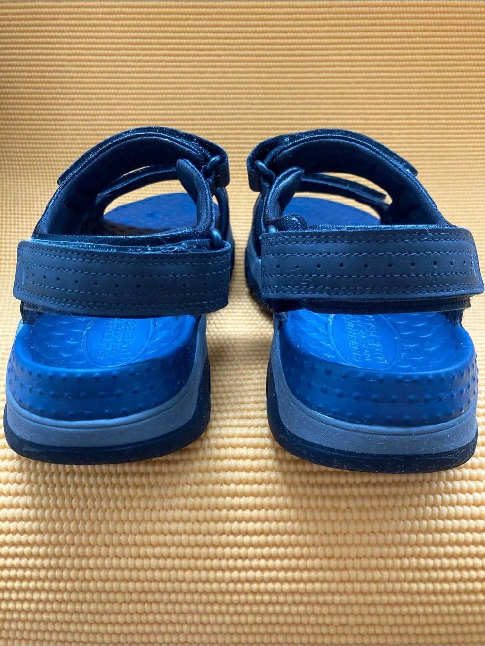 Skechers Tresman Men's Gray and Blue Outdoor Strap Sandals Size 9